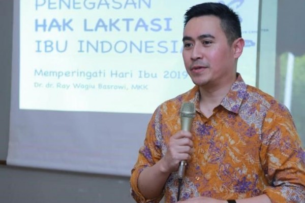 Ray W Basrowi: Pakar Laktasi yang Dukung Cuti 6 Bulan Ibu Melahirkan