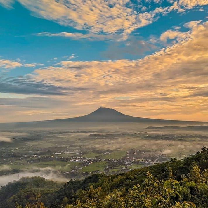 Watu Amben Yogyakarta: Lokasi, Rute, Harga Tiket dan Tips