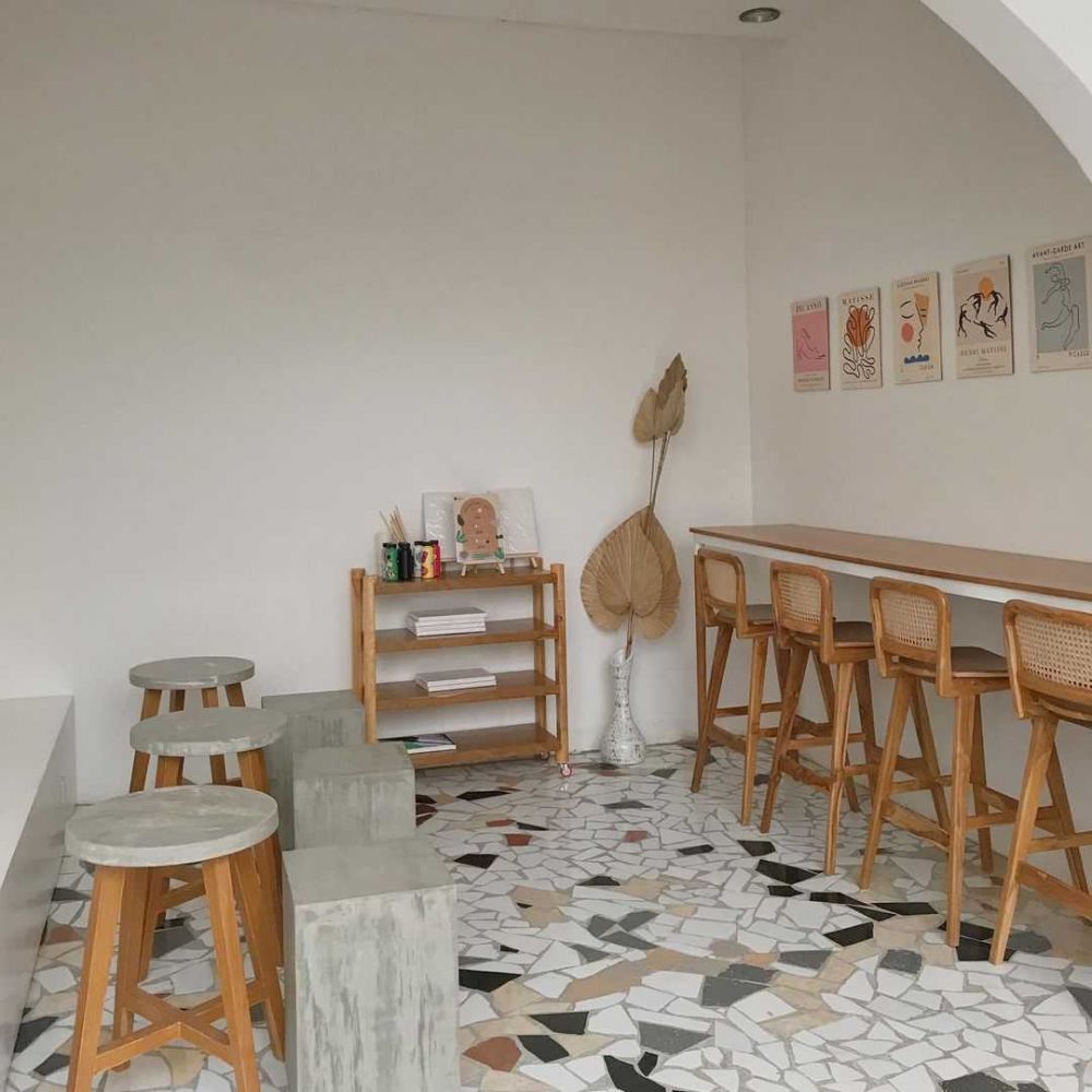 10 Potret Uma Coffe and Space, Cafe Unik nan Estetik di Malang