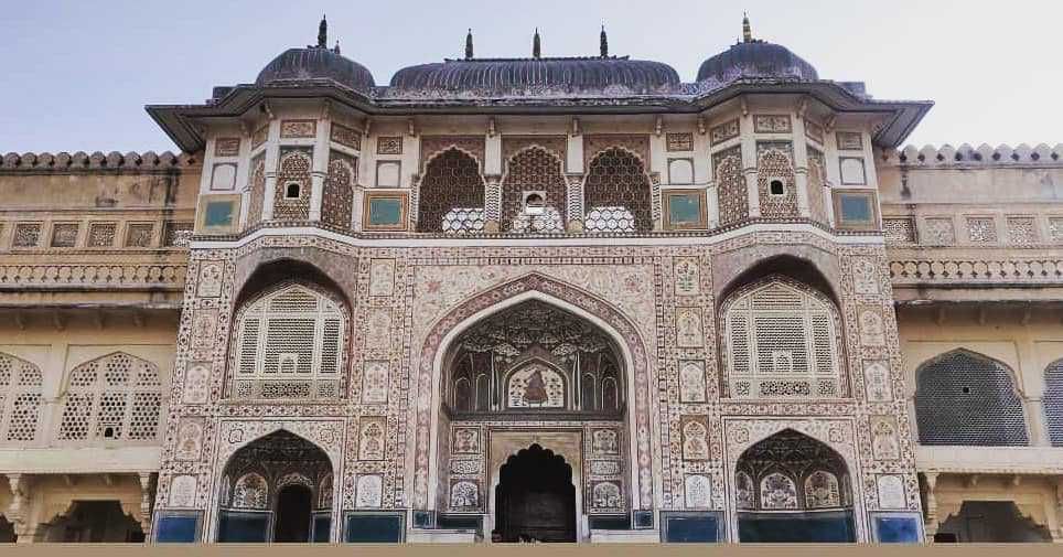 10 Potret Amber Fort, Wisata Bak Negeri Dongeng Di India