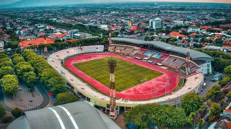 Bonek Galang Dana untuk Perbaikan Stadion Gelora Delta Sidoarjo