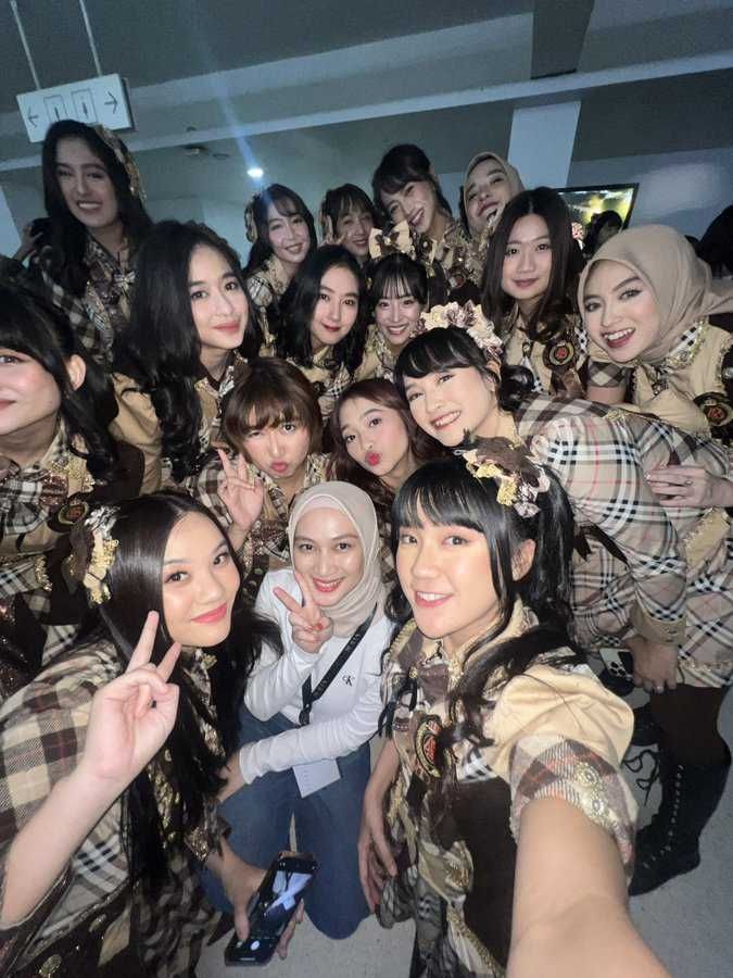 9 Potret Cindy Gulla di #JKT4810thAnnivConcert, Imut Abis!