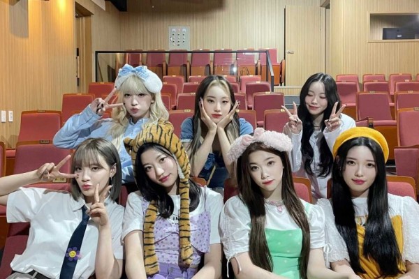 9 Judul Lagu Idol KPop Gen 4 yang Diambil dari Nama Makanan