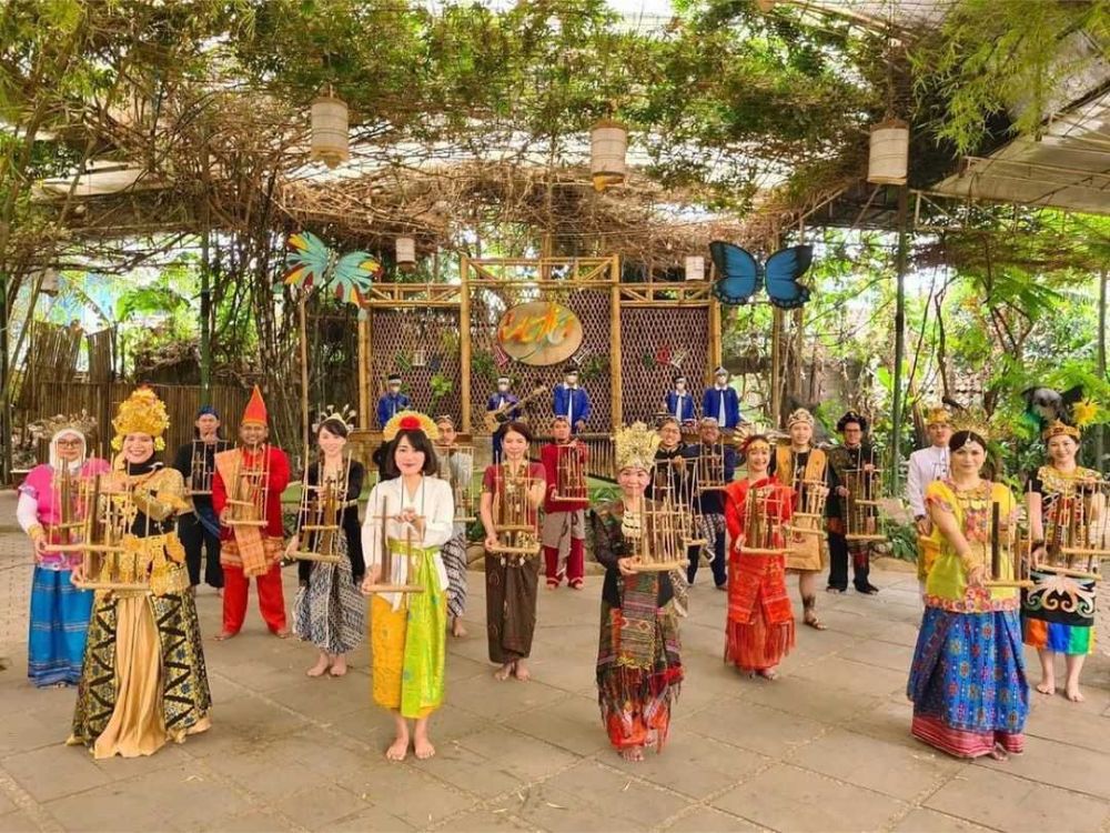 5 Destinasi Wisata Edukasi di Indonesia, Sarat Budaya!