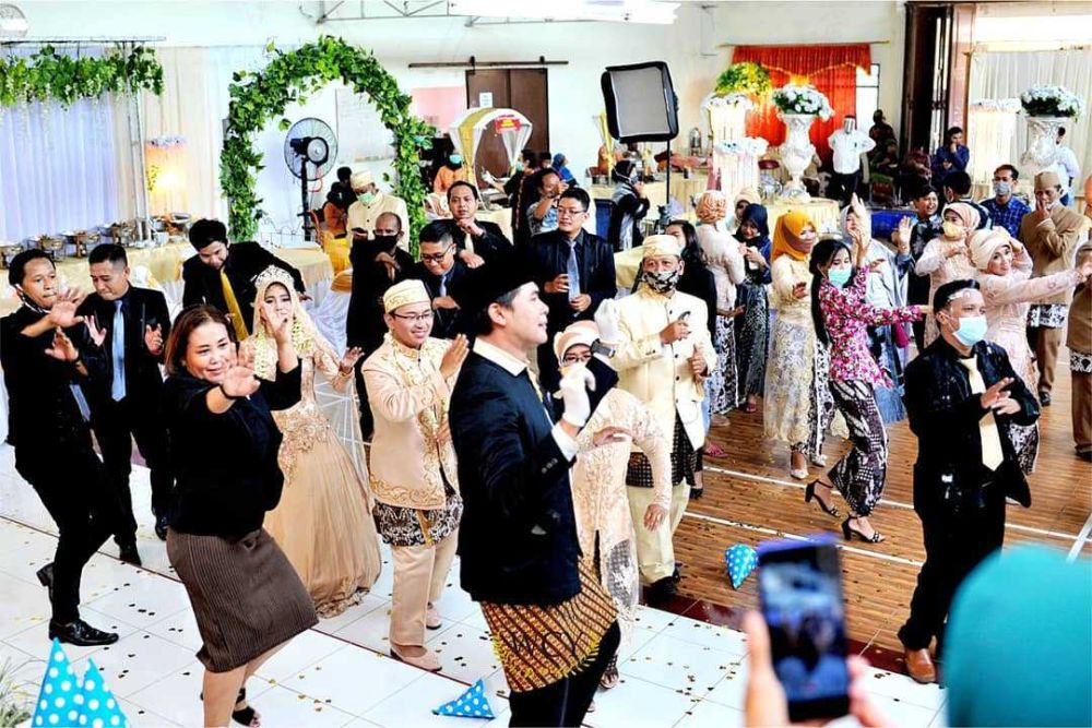 10 Tempat Sewa Baju Kondangan di Jogja, Pilihannya Lengkap