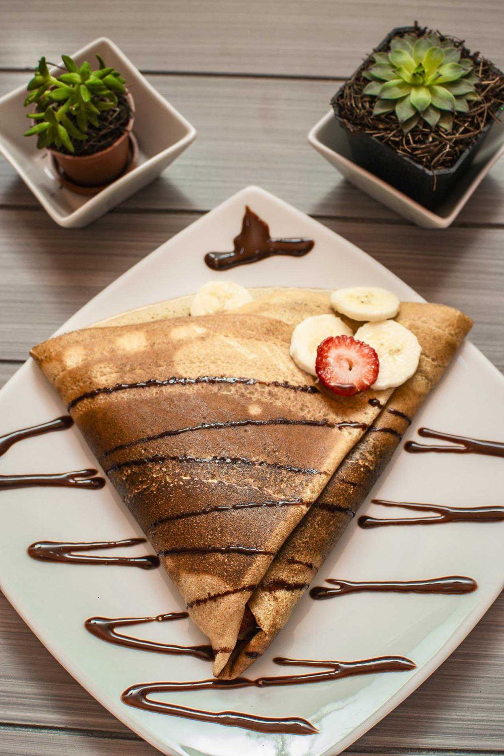 10 Resep Crepes Dijamin Enak Ini Bisa Kamu Buat Di Rumah!