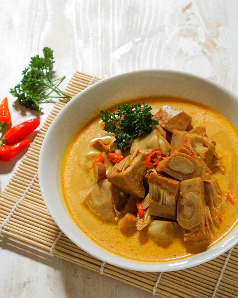 5 Makanan Berkuah Santan Khas Jawa Timur, Enak dan Gurih