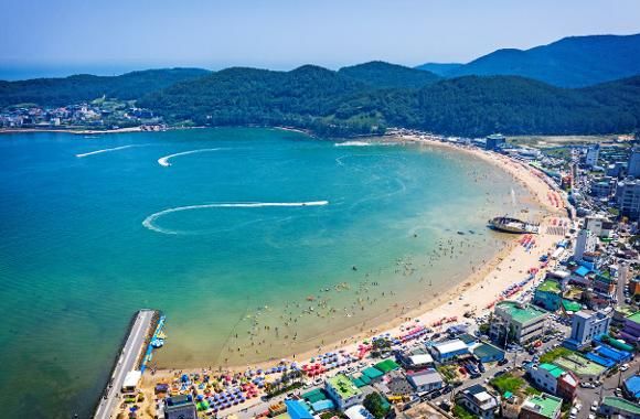 5 Pantai yang Ada di Kota Busan, Hadirkan Pesona Berbeda