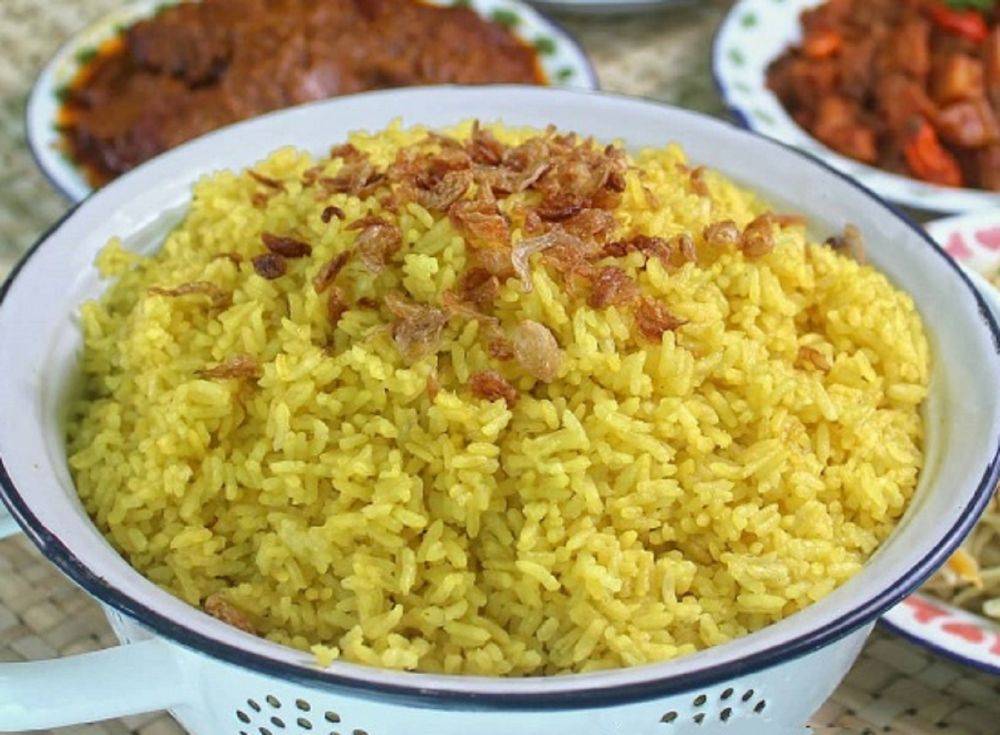 Resep Nasi Kuning Lengkap