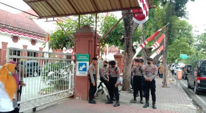 Ratusan Polisi Siaga Amankan Sidang Bechi di PN Surabaya