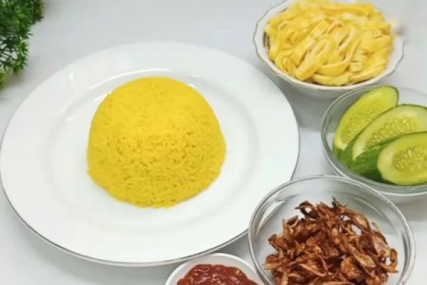 Resep Nasi Kuning Rice Cooker yang Enak dan Tanpa Ribet