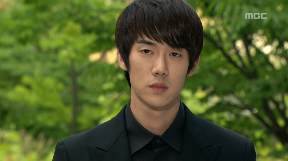 13 Drama Korea yang Dibintangi Yoo Yeon Seok