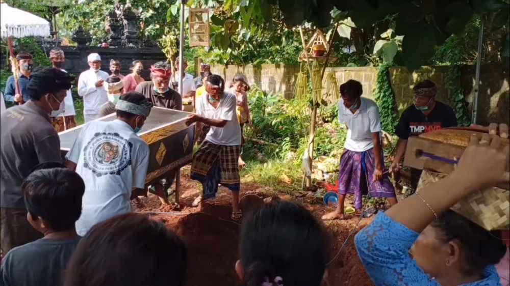 6 Desa di Bali yang Ngaben Tanpa Pembakaran Jenazah