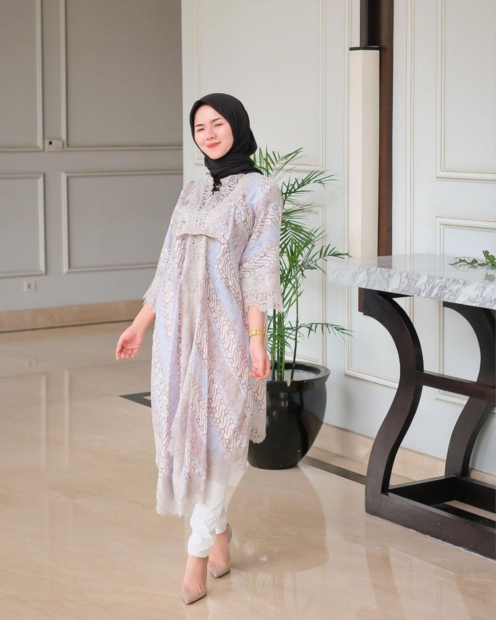 10 Ootd Batik Hijab Untuk Kondangan Formal Dan Kekinian