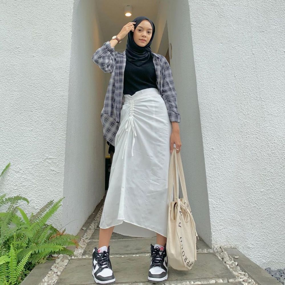 Inspirasi OOTD Hijab