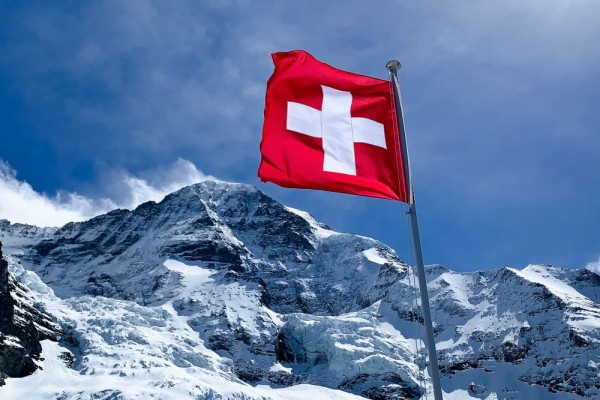 Rusia Tolak Rencana Swiss Jadi Perantara Ukraina