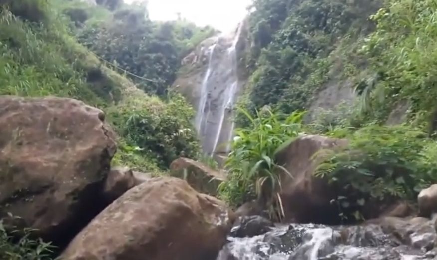 5 Pesona Air Terjun yang Tersembunyi di Pasuruan