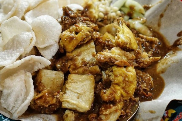 5 Rekomendasi Tahu Tek di Surabaya, Murah dan Super Enak