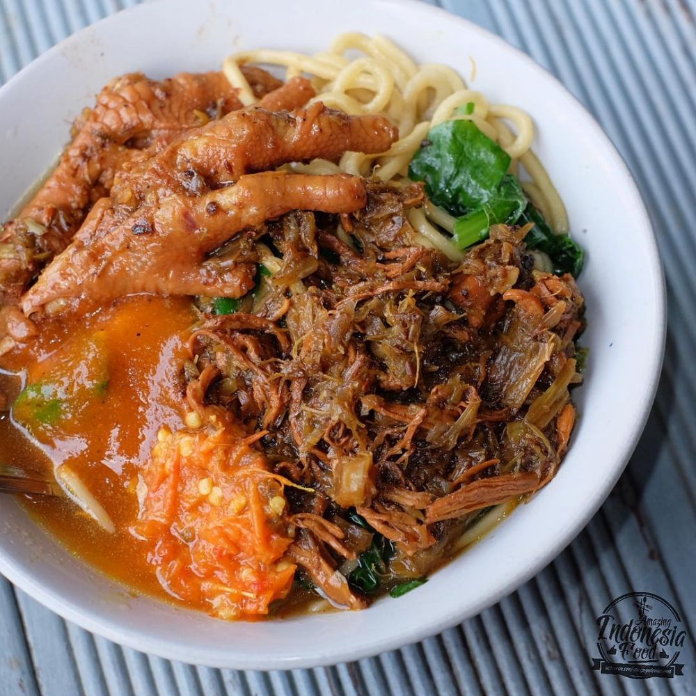 10 Rekomendasi Mie Ayam Paling Terkenal di Surabaya, Porsi Jumbo