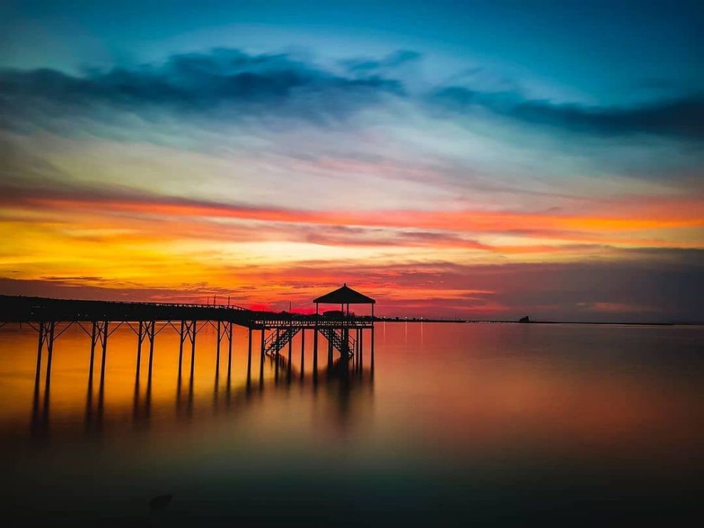 Masih Alami, 5 Pesona Pantai Putri Klayar Lamongan