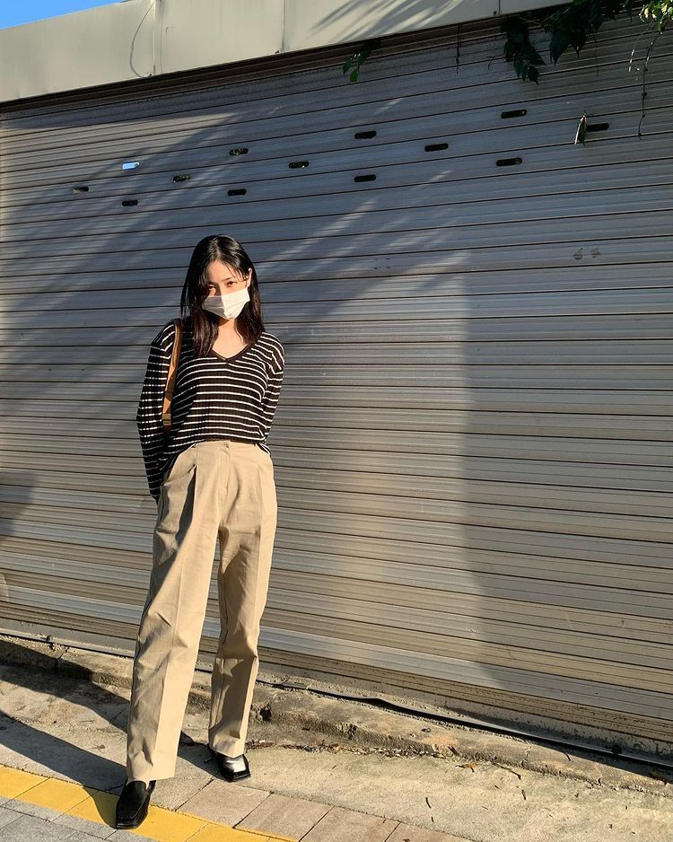 6 Inspirasi OOTD Hangout ala SinB Viviz, Flawless Abis!