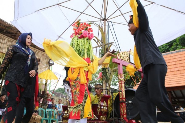 6 Tarian Tradisional Khas Banyuwangi yang Bisa Kamu Saksikan