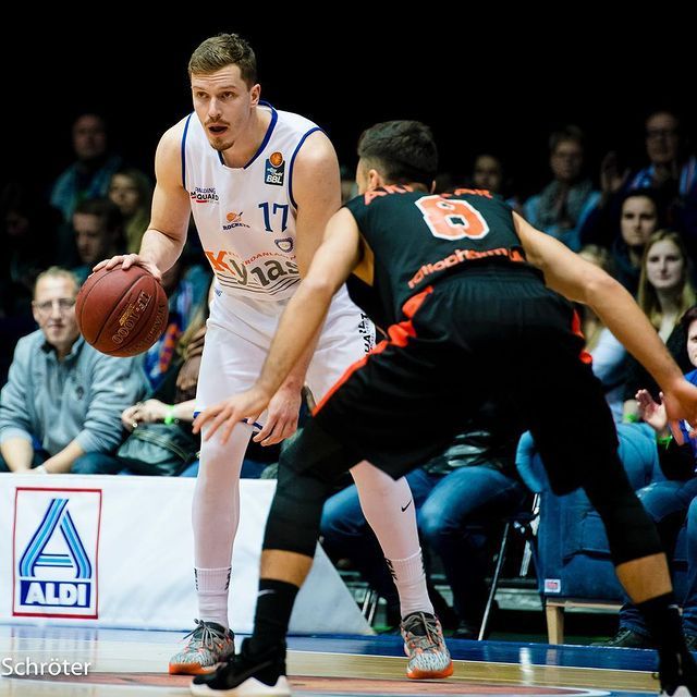 10 Potret Andreas Obst, Shooter Jitu Andalan Jerman di EuroBasket 2022