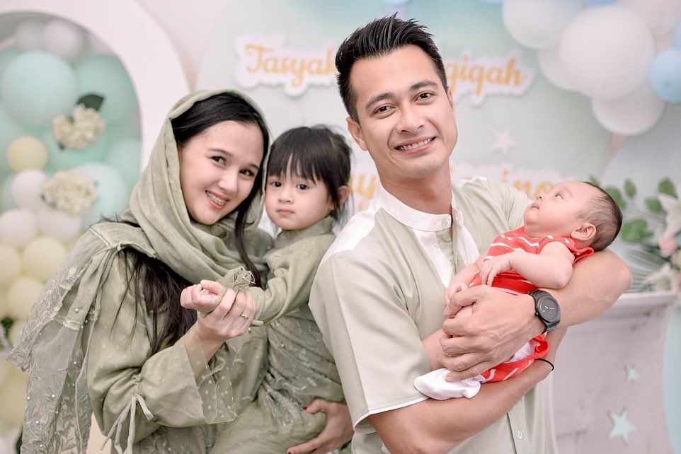 Akikah Baby Akshay, Anak Ketiga Eza Gionino Dan Meiza Aulia