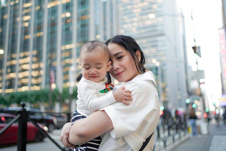 Rafathar Dan Rayyanza Pertama Kali Ke Amerika