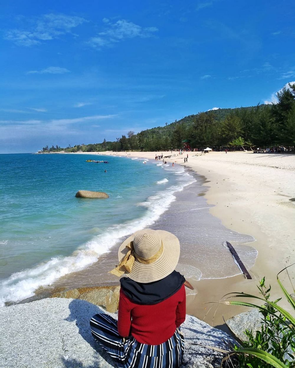 Pantai Tikus Emas Bangka