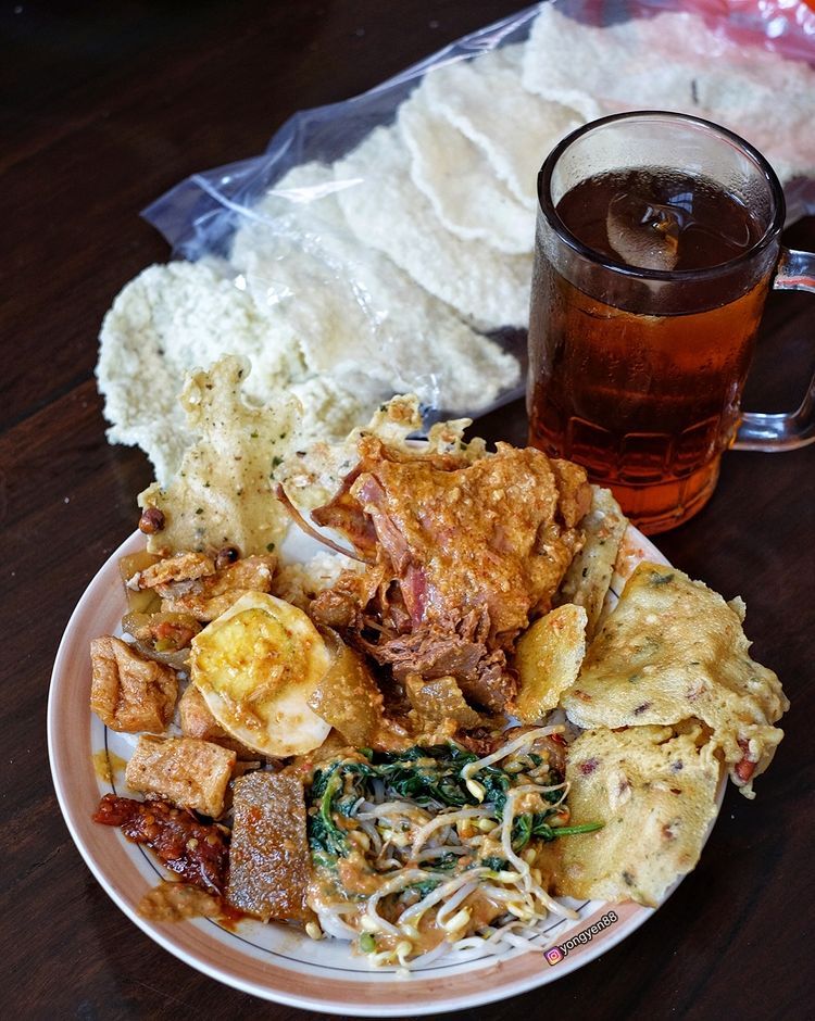 6 Tempat Sarapan Legendaris di Jember yang Wajib Dicoba