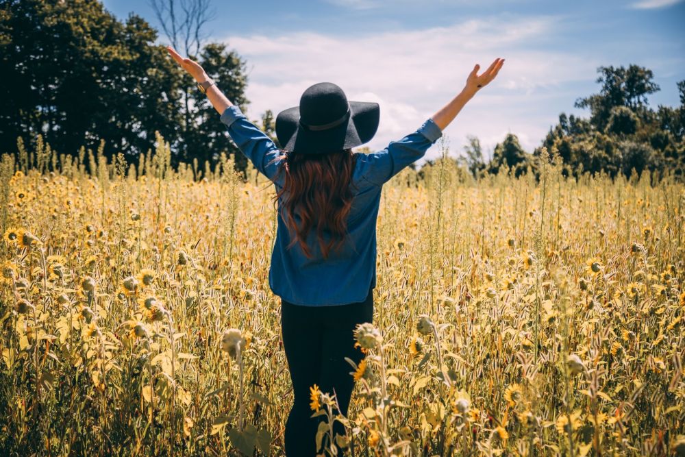 Kelola Finansial dengan Mindful Spending, Gak Panik saat Harga Naik!