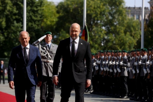 Ukraina Ajak Jerman Barter Tank dengan Pasokan Listrik