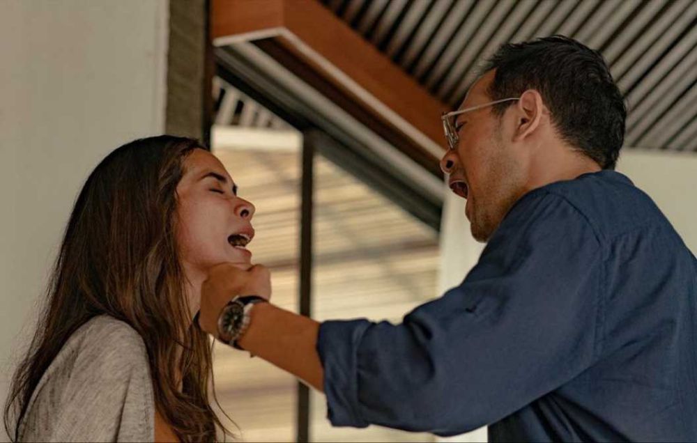 10 Alasan Noktah Merah Perkawinan Jadi Film Drama Terbaik Tahun Ini