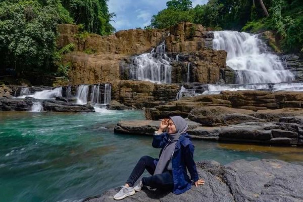 5 Air Terjun Indonesia dengan Nama Awalan Parang, Eksotis!