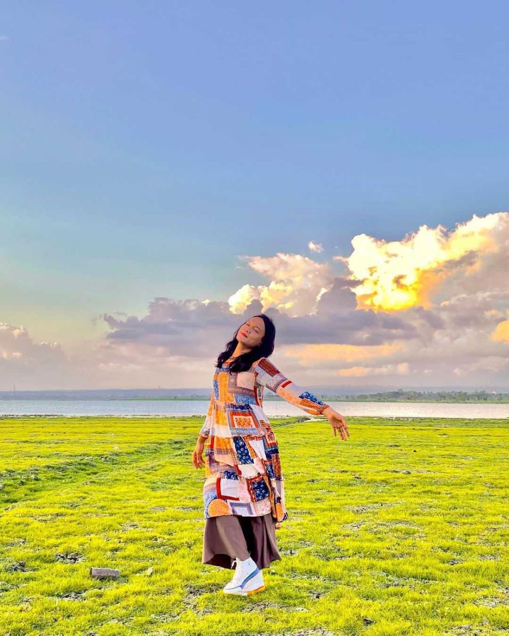 10 Potret Savana Bale Tepak, Wisata Baru di Lombok Tengah