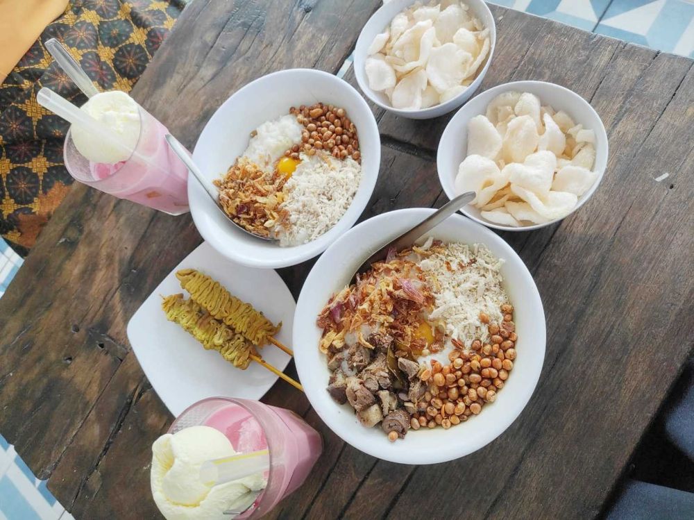 5 Tempat Makan Bubur Ayam Kekinian di Jogja, Favorit Kawula Muda