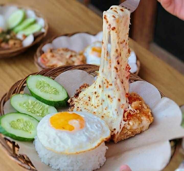 5 Spot Makan Ayam Geprek Paling Maknyus Di Jakarta Barat