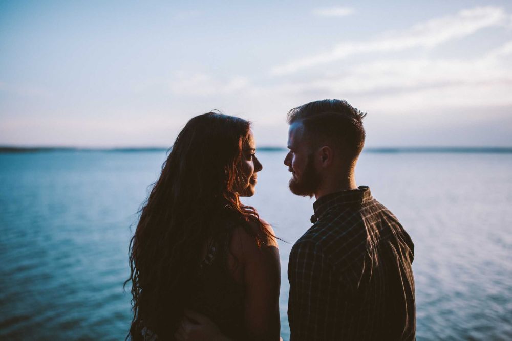 5 Hal yang Kerap Dirasakan Pasangan setelah Momen Bulan Madu