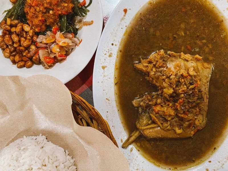 5 Rekomendasi Tempat Makan Halal Di Kuta Bali, Ramah Muslim