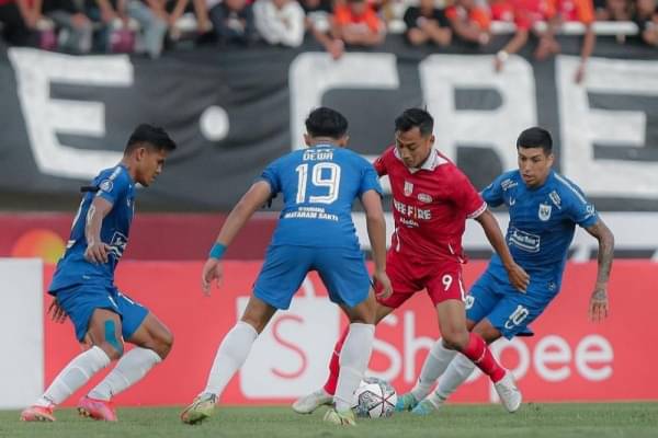 5 Fakta Menarik Laga Persis Solo Vs. PSIS Semarang, Imbang!