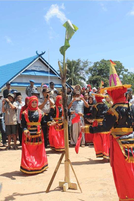 5 Fakta Tari Lumense dari Bombana, Tradisi untuk Mengusir Bencana