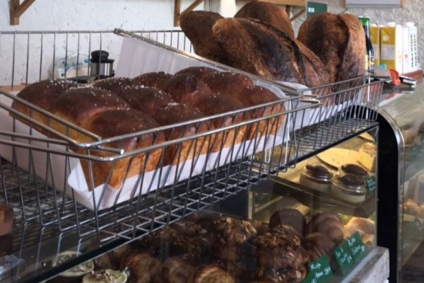 5 Rekomendasi Croissant di Bali, Rasanya Otentik!