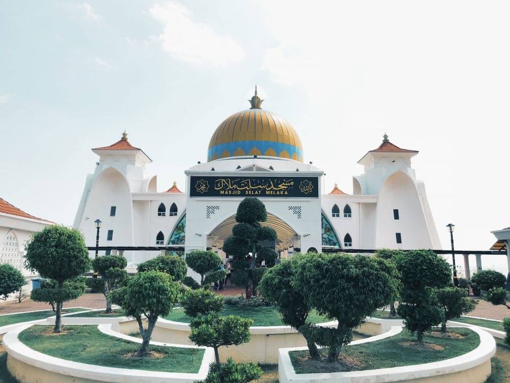 Bangunan Masjid Unik Di Malaysia