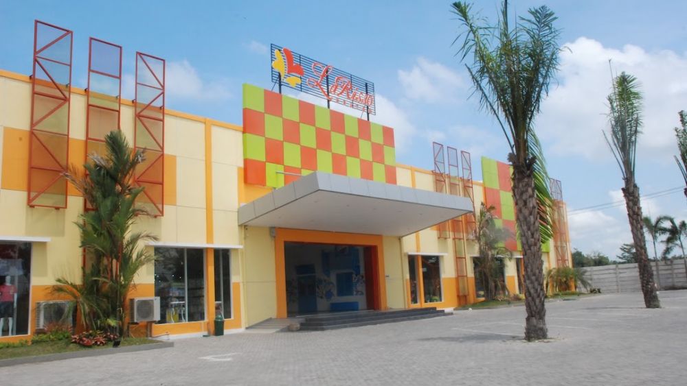 7 Mal Terbesar di Jember, Belanja dan Hangout Super Nyaman