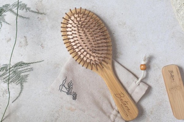 5 Kelebihan Wet Brush untuk Berbagai Kondisi Rambut, Bikin Nyaman!