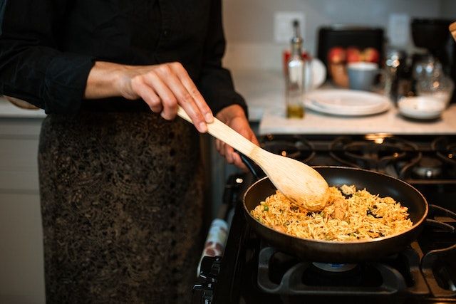 Resep dan Tips Masak Nasi Goreng Enak ala Abang Kaki Lima