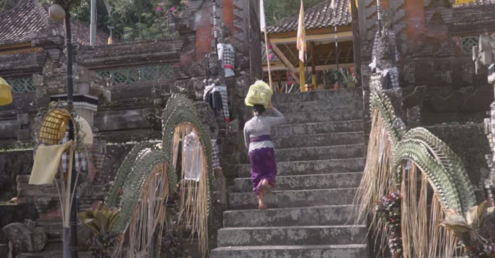 5 Macam Tari Rejang di Bali, Pementasan yang Sakral