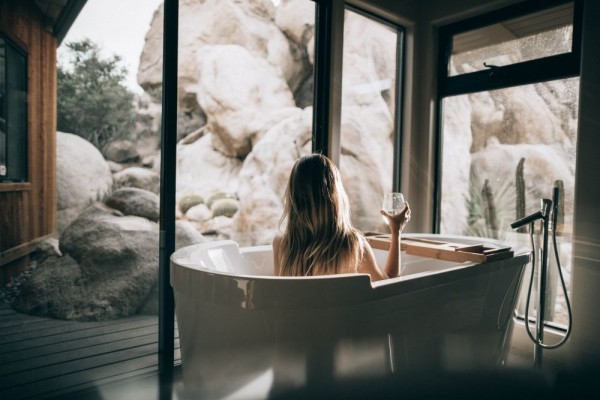 5 Kesalahan Mandi yang Gak Sadar Sering Dilakukan, Hindari Yuk!