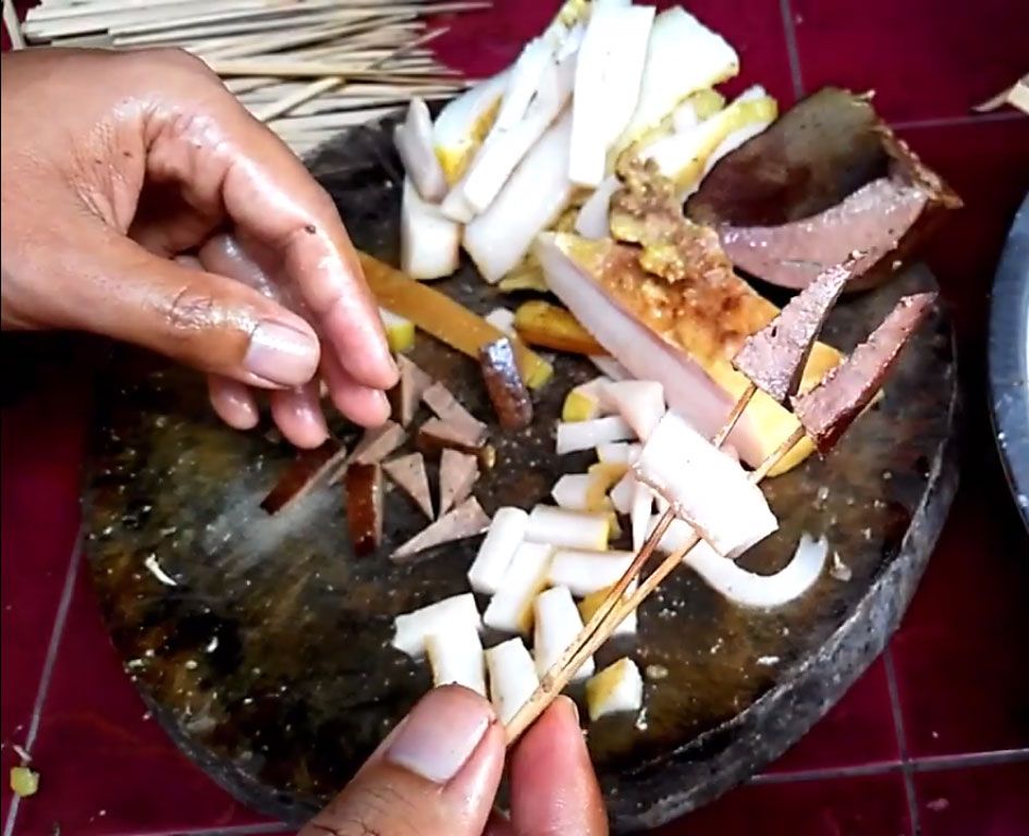 9 Jenis Sate dalam Sarana Upacara Hindu di Bali